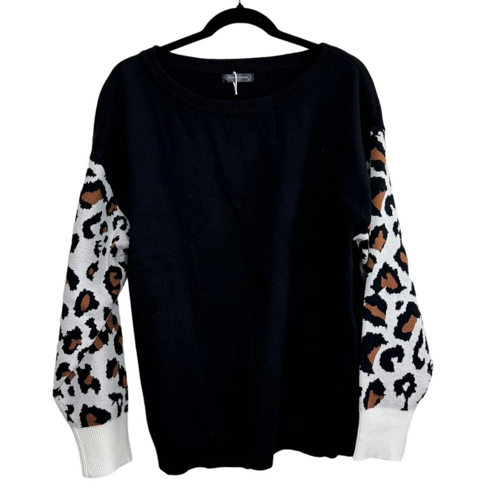 NWT Women's Black Leopard Print Round Neck Sweater Large